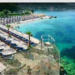 Lovely Place. Close To & Boulevard Daire *