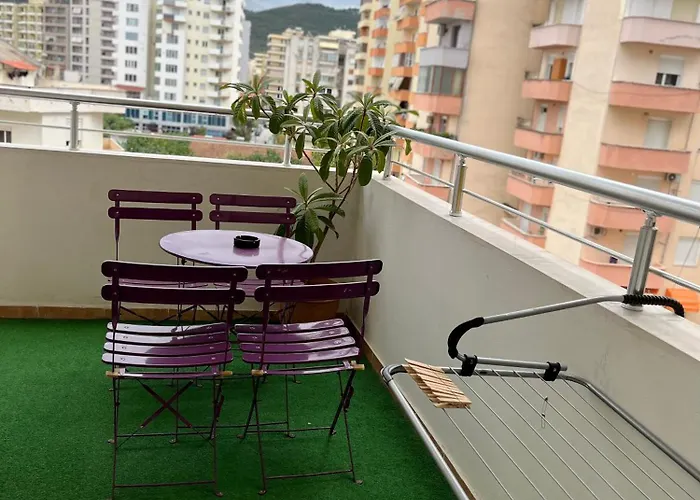 Lovely Place. Close To & Boulevard *