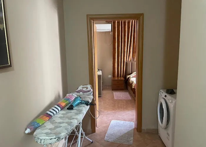 Lovely Place. Close To & Boulevard * Wlora